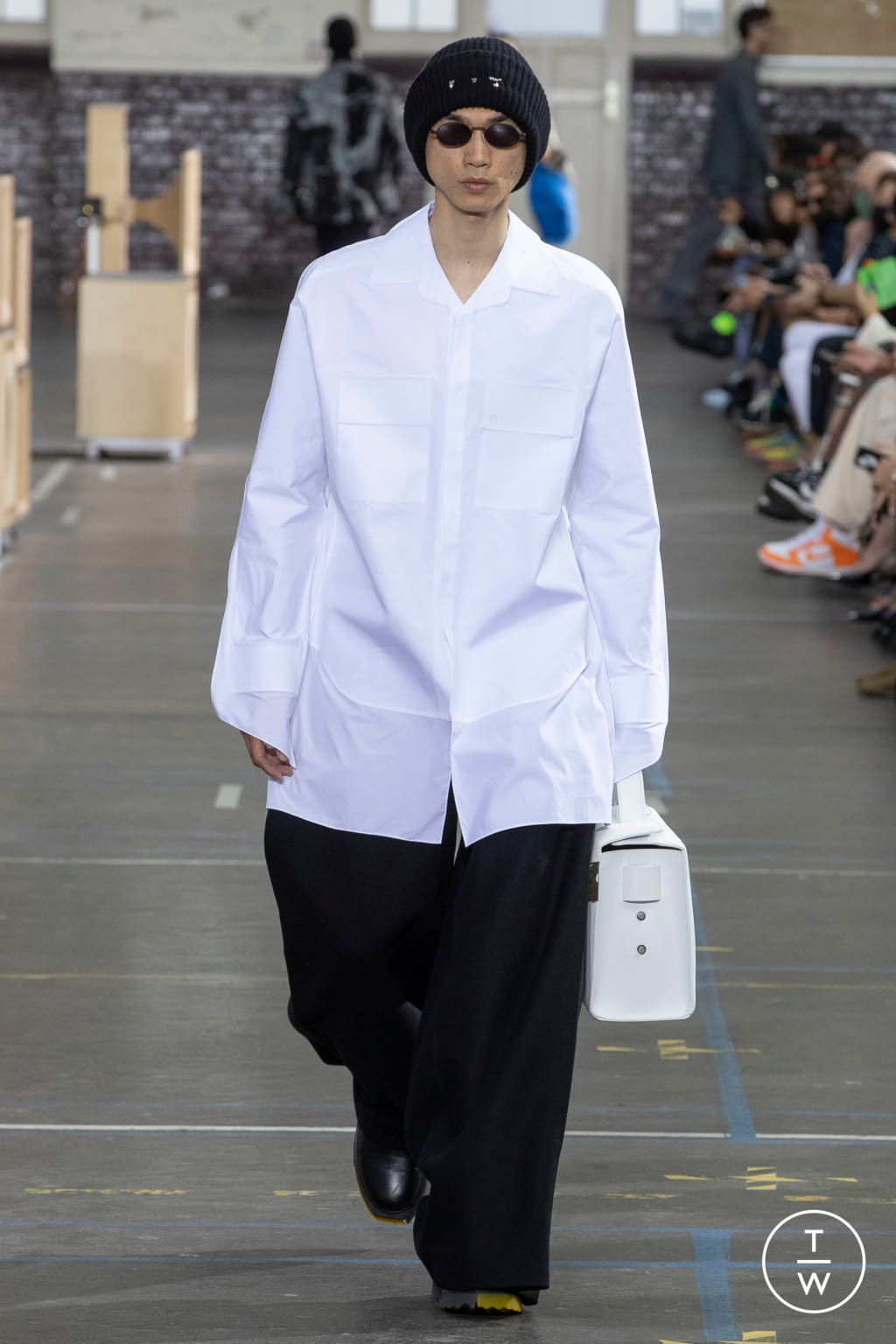 Fashion Week Paris Fall/Winter 2021 look 47 from the Off-White collection womenswear