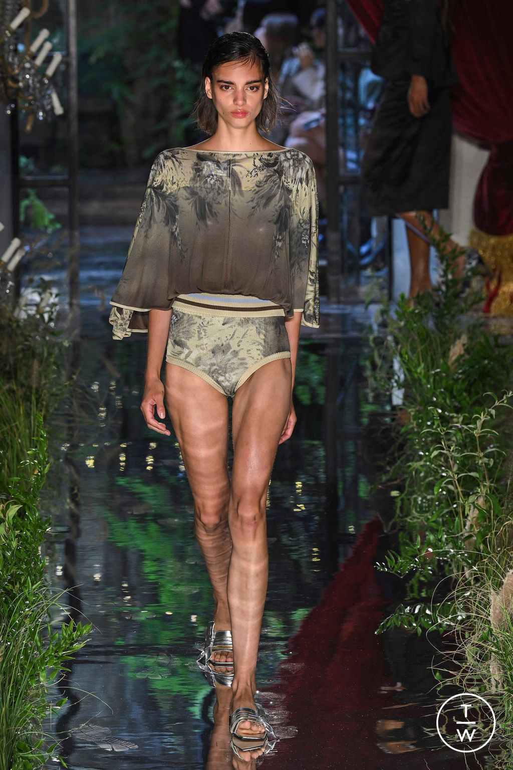 Fashion Week Milan Spring/Summer 2023 look 19 de la collection Antonio Marras womenswear