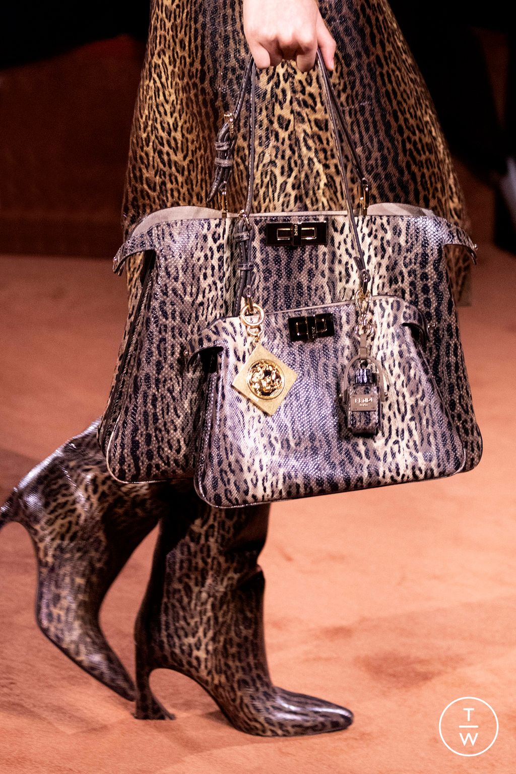 Fashion Week Milan Fall/Winter 2025 look 139 from the Fendi collection womenswear accessories