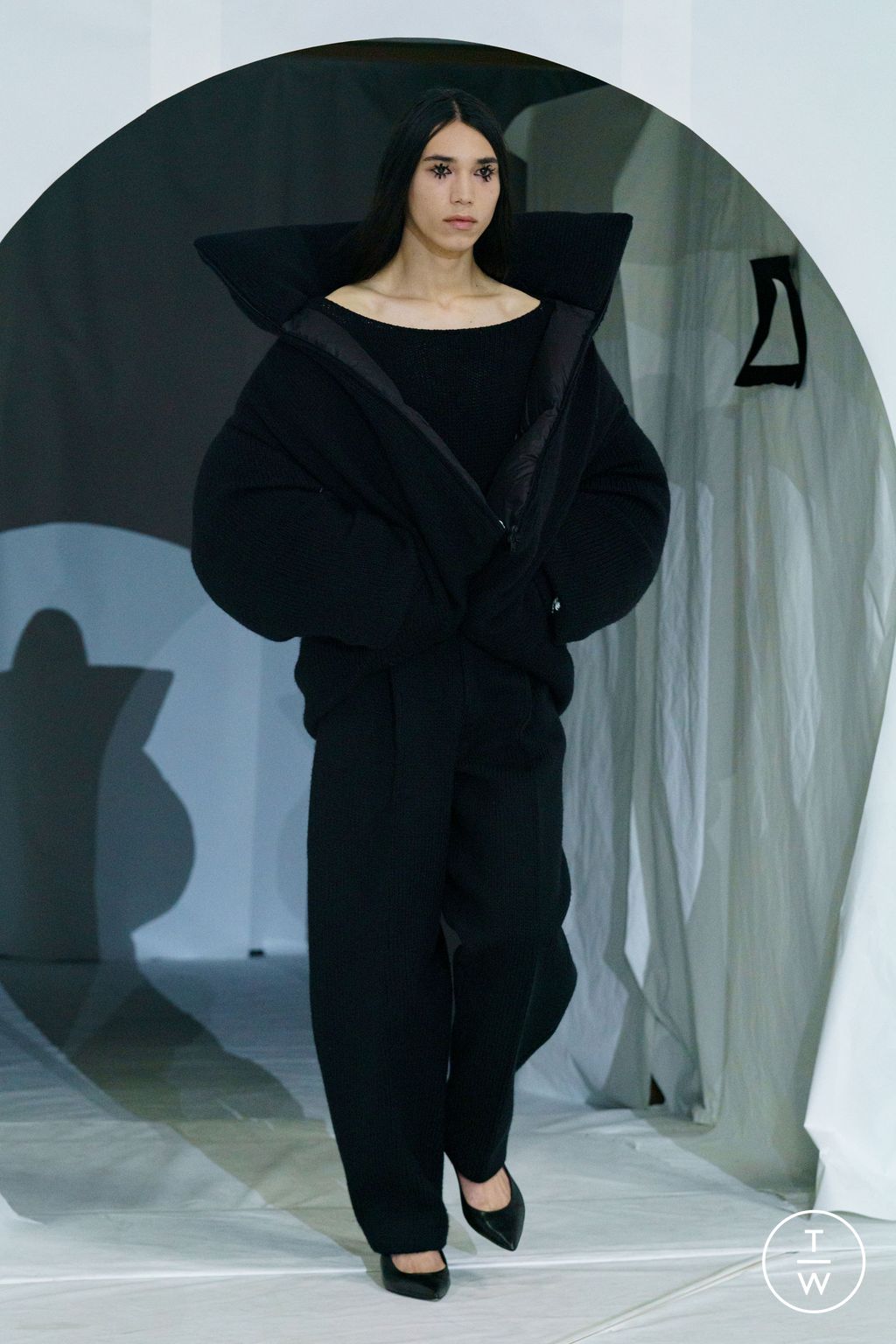 Fashion Week Milan Fall/Winter 2023 look 48 from the Marni collection 女装