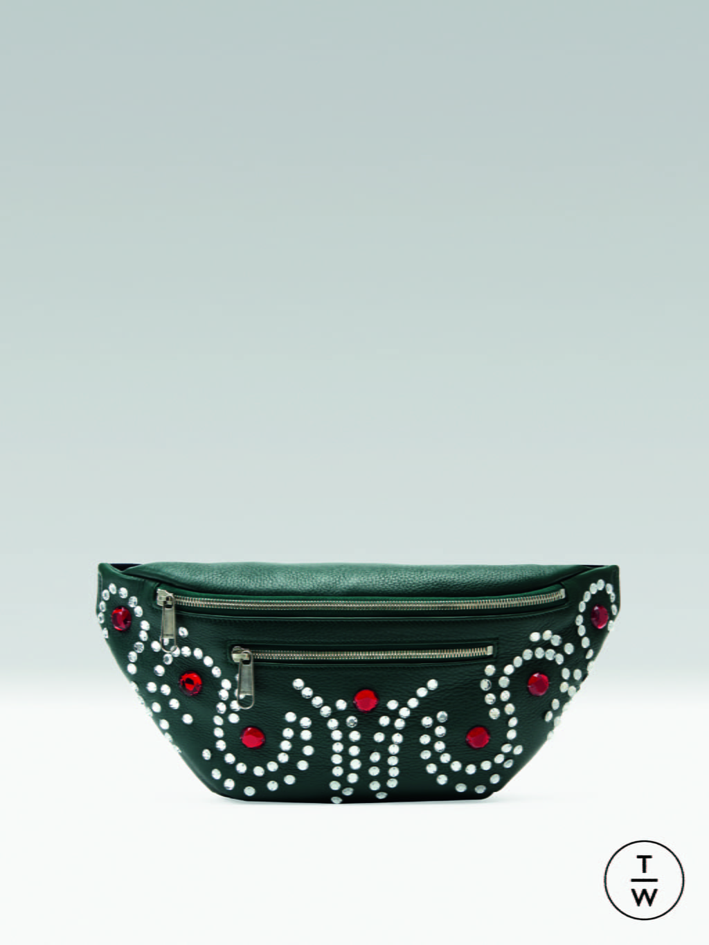 Fashion Week Milan Fall/Winter 2017 look 27 from the Gucci collection menswear accessories