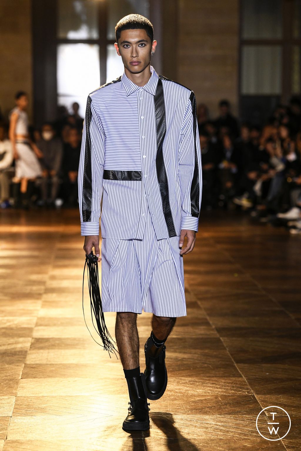 Fashion Week Paris Spring/Summer 2023 look 18 from the Koché collection womenswear