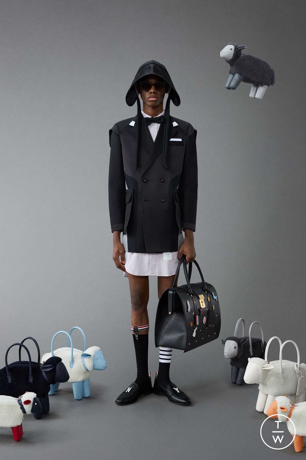 Fashion Week New York Resort 2024 look 49 from the Thom Browne collection menswear