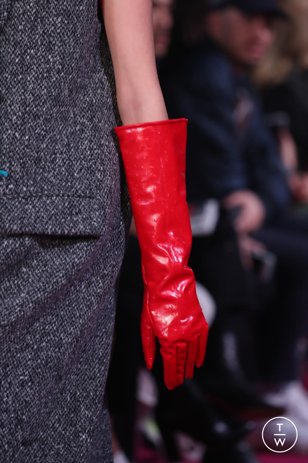 Fashion Week Milan Fall/Winter 2020 look 12 de la collection MSGM womenswear accessories