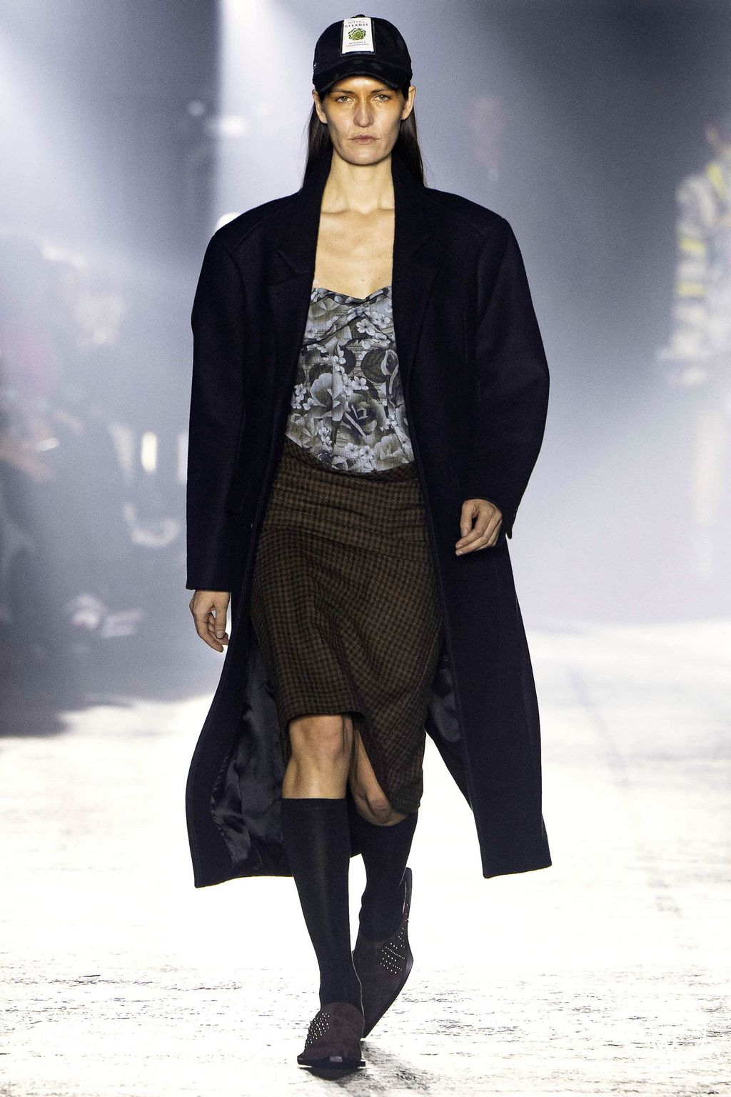 Fashion Week Milan Fall/Winter 2023 look 34 from the Jordanluca collection 男装
