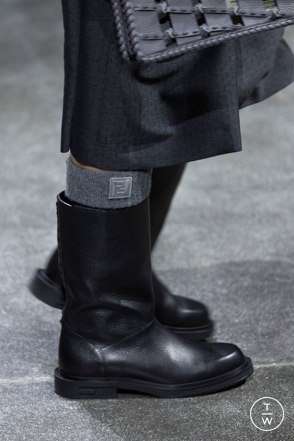 Fashion Week Paris Fall/Winter 2024 look 107 from the Fendi collection menswear accessories