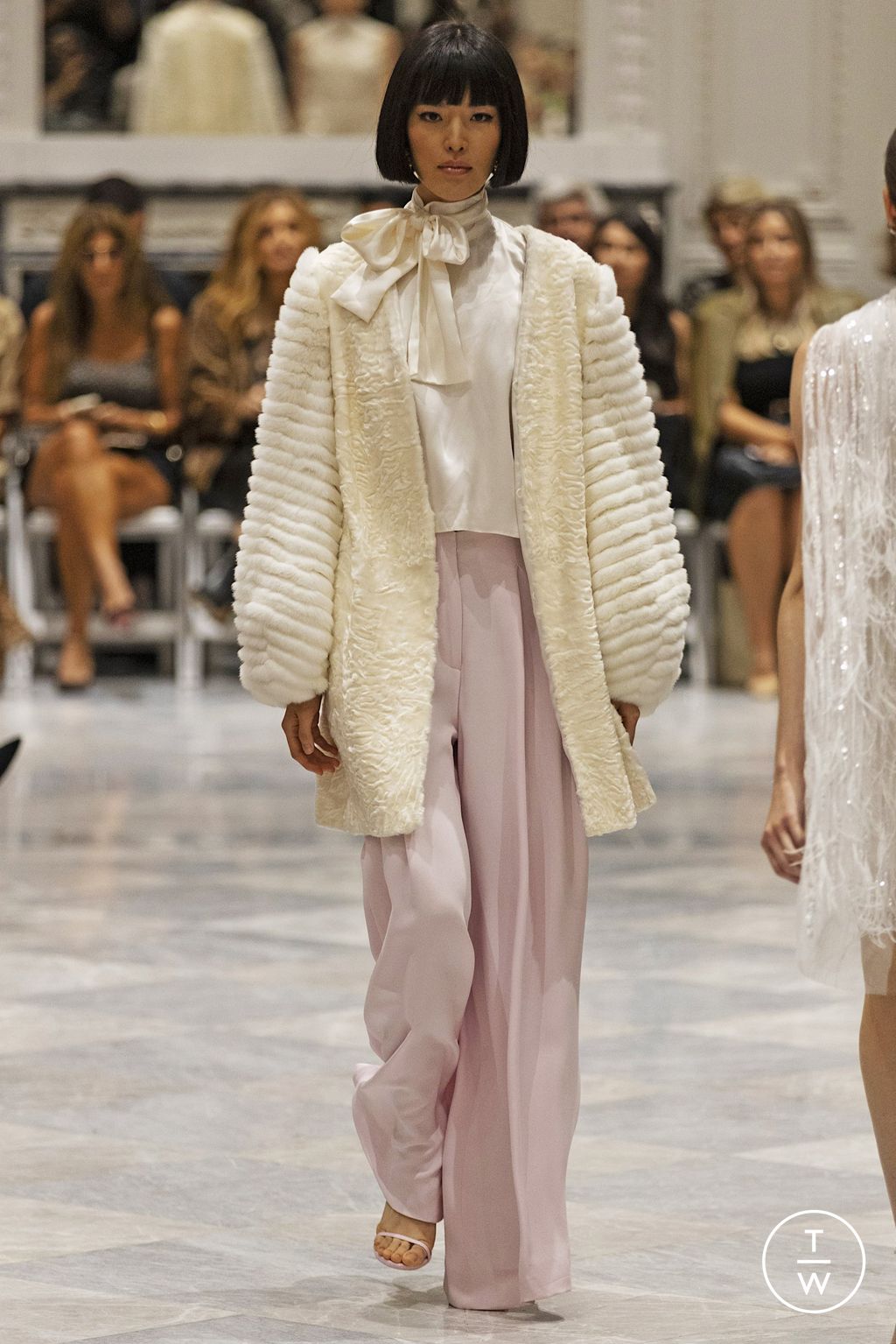 Fashion Week New York Spring/Summer 2023 look 11 from the Dennis Basso collection womenswear