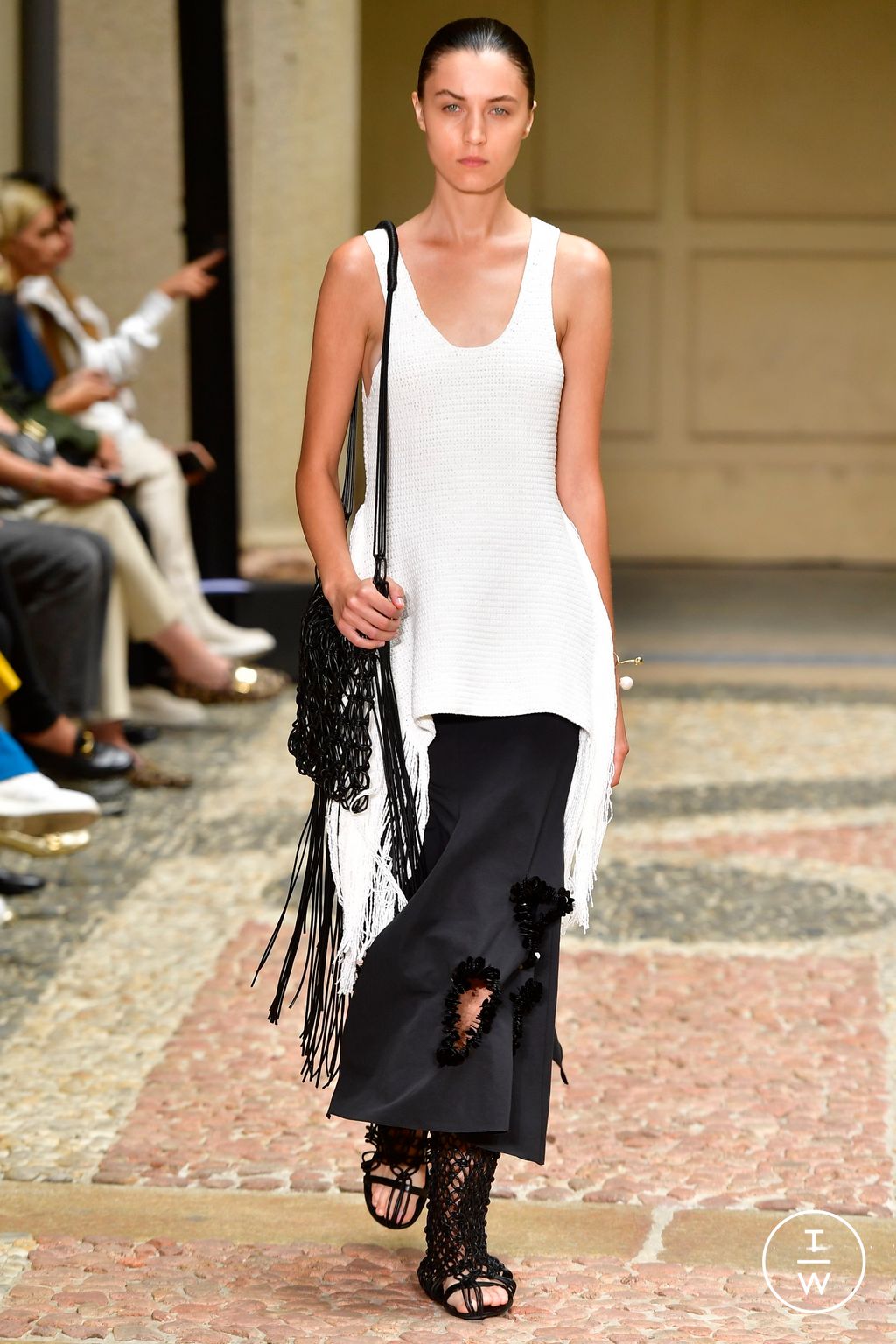 Fashion Week Milan Spring/Summer 2023 look 27 from the Calcaterra collection womenswear