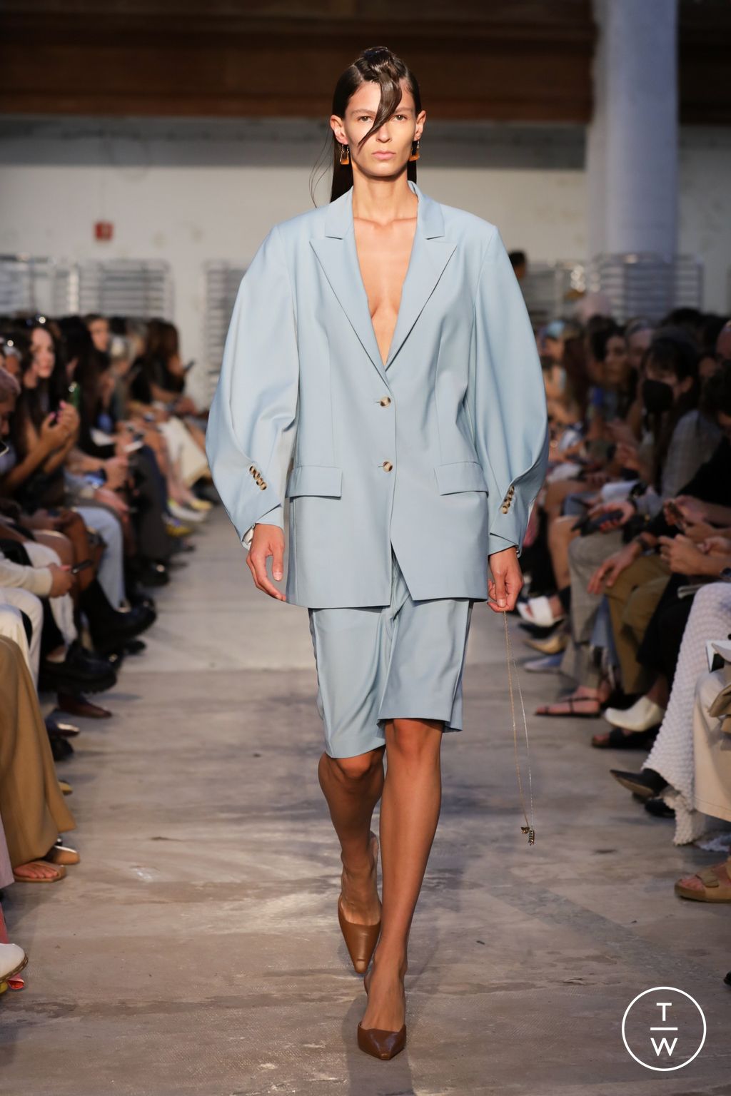 Fashion Week New York Spring/Summer 2023 look 23 from the Bevza collection 女装