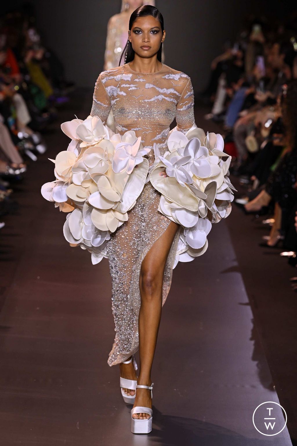 Fashion Week Paris Spring/Summer 2023 look 52 from the Georges Hobeika collection couture