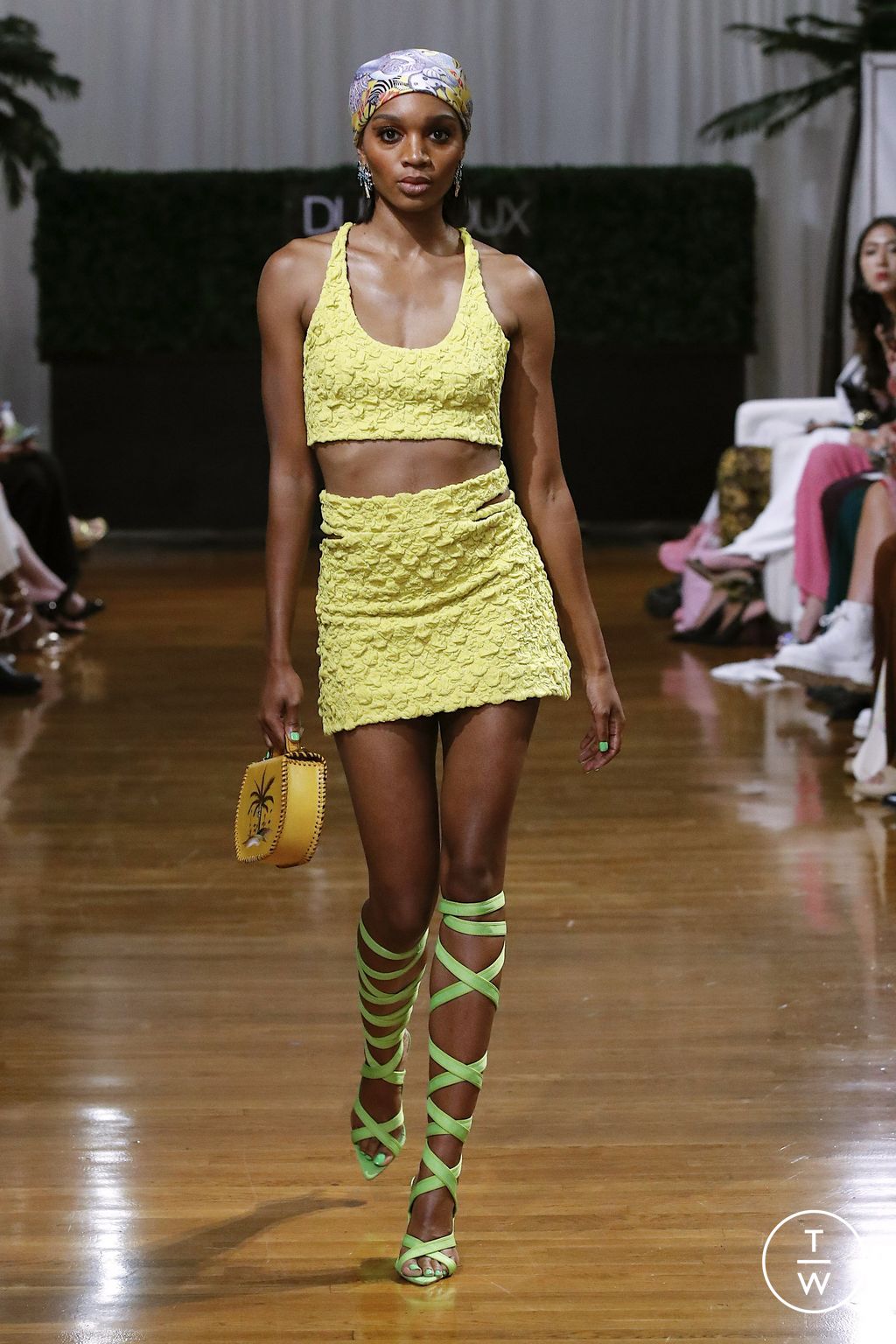 Fashion Week New York Spring/Summer 2023 look 3 from the Dur Doux collection 女装