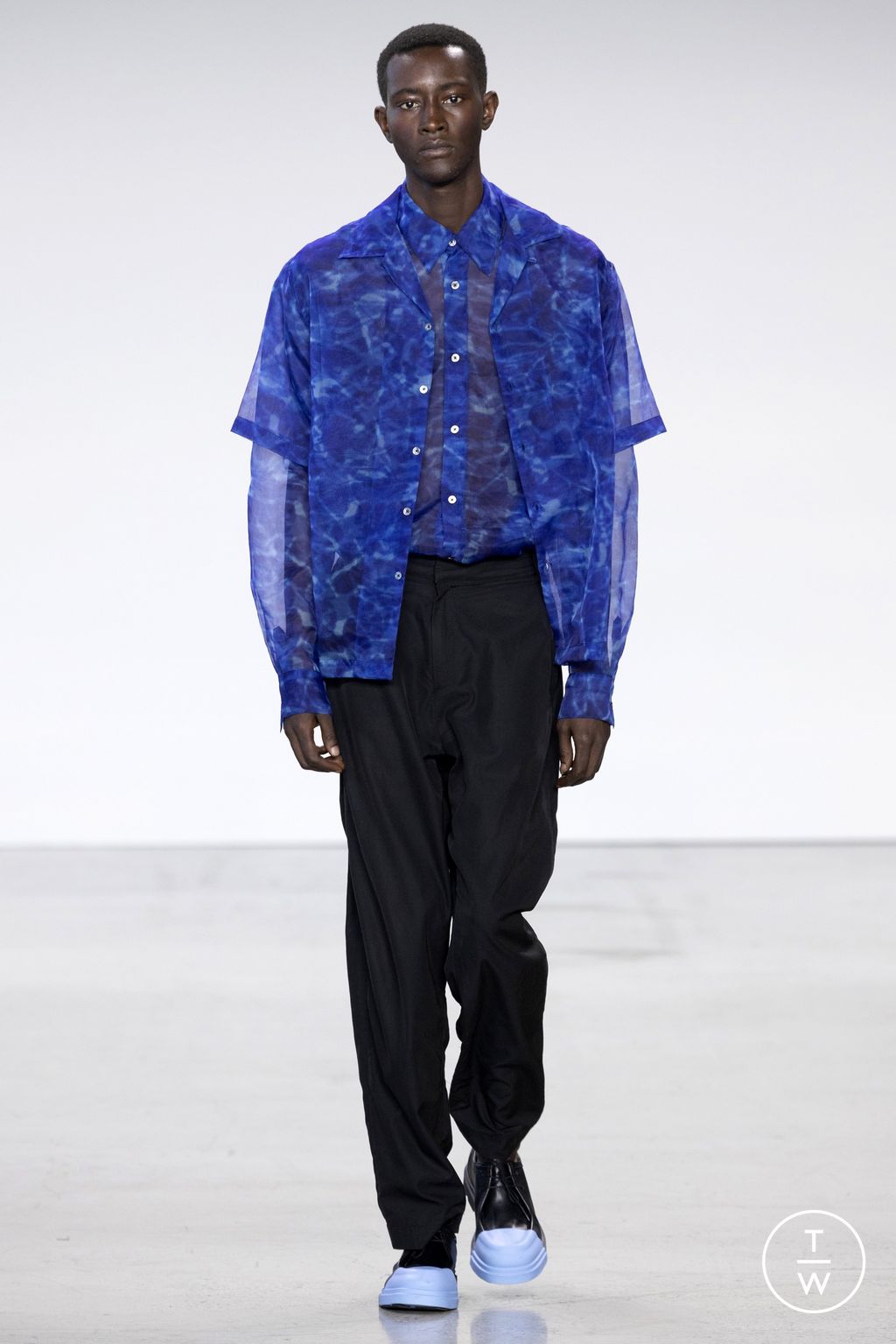 Fashion Week New York Spring/Summer 2023 look 21 from the Deveaux collection 女装