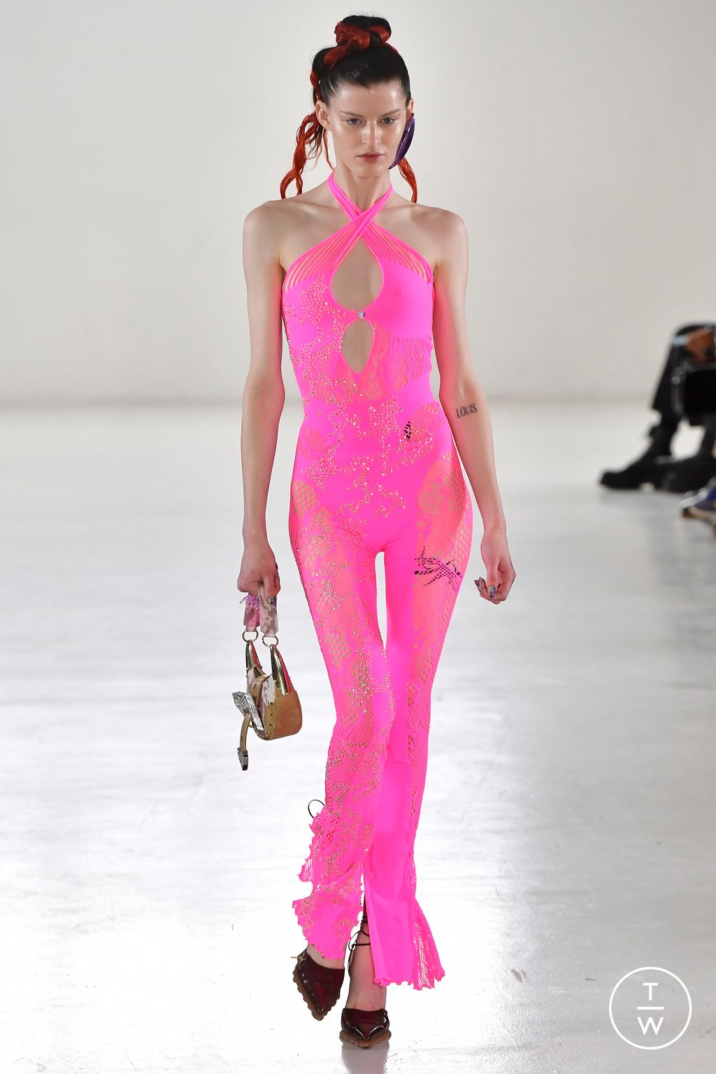 Fashion Week London Spring/Summer 2023 look 42 from the Poster Girl collection womenswear