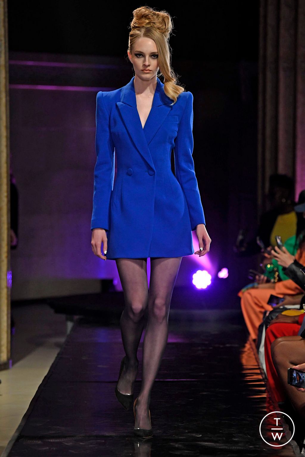 Fashion Week New York Fall/Winter 2022 look 15 from the Sergio Hudson collection womenswear