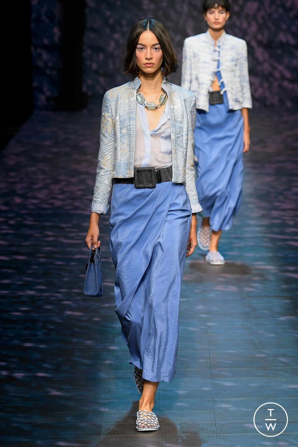 Fashion Week Milan Spring/Summer 2023 look 27 from the Emporio Armani collection womenswear