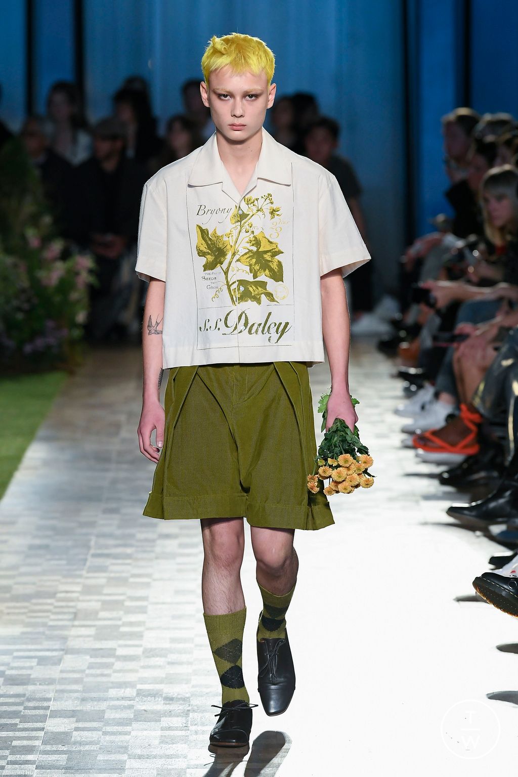 Fashion Week London Spring/Summer 2023 look 15 from the S.S.Daley collection 女装