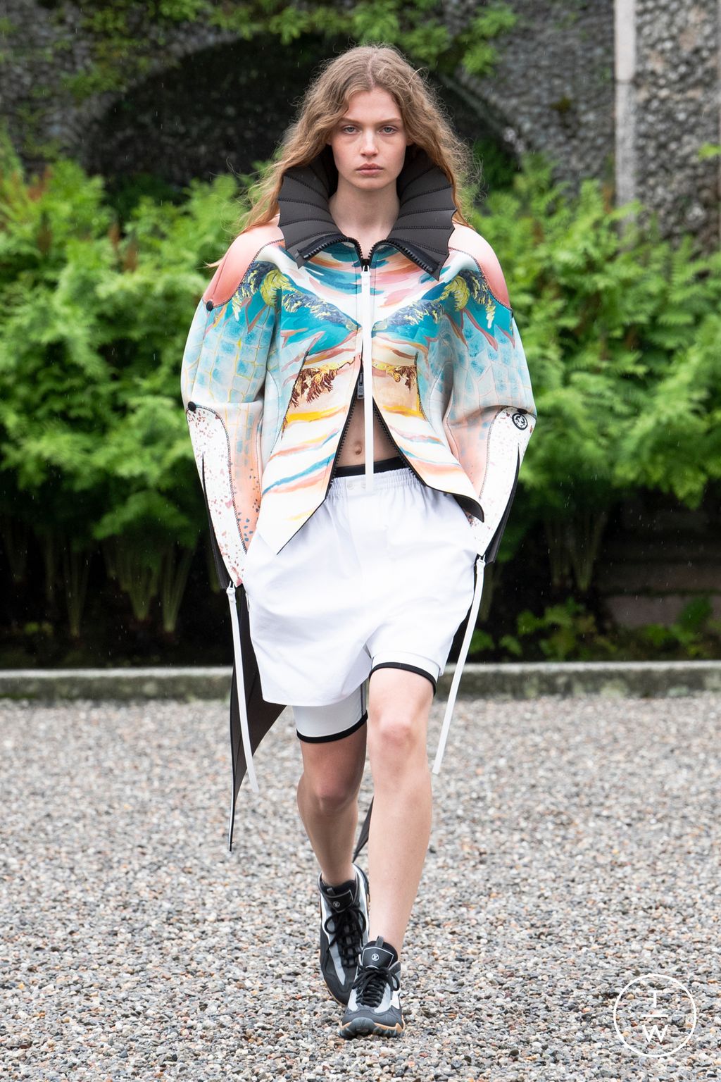 Fashion Week Paris Resort 2024 look 5 from the Louis Vuitton collection womenswear