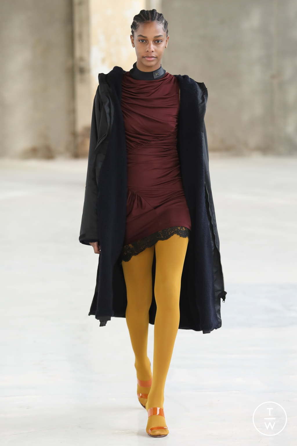 Fashion Week Paris Fall/Winter 2021 look 6 from the Atlein collection womenswear