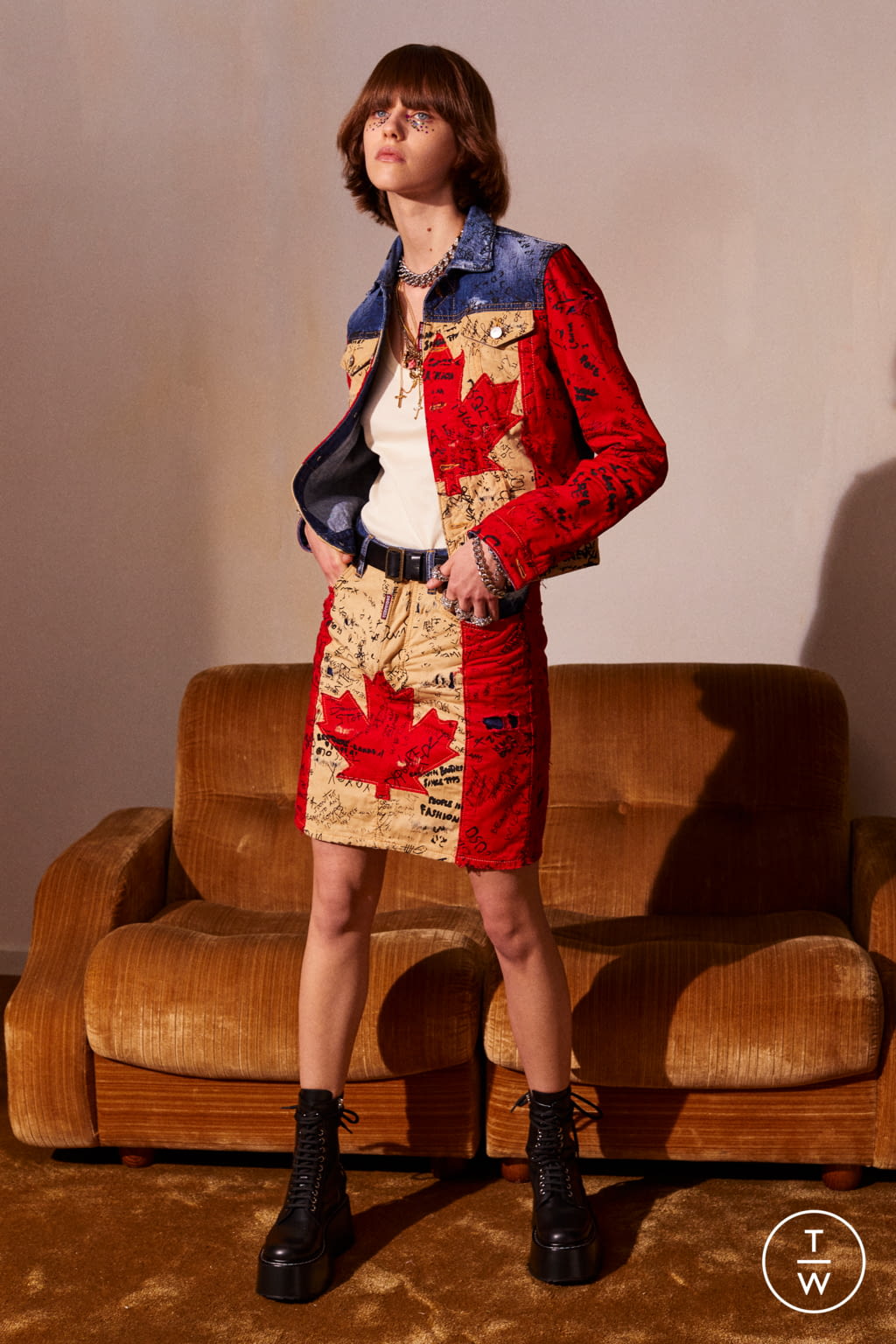Fashion Week Milan Resort 2022 look 5 from the Dsquared2 collection 女装