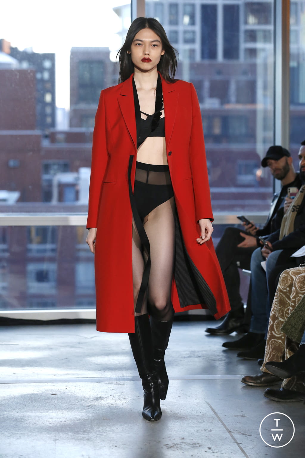 Fashion Week New York Fall/Winter 2022 look 5 from the Duncan collection womenswear
