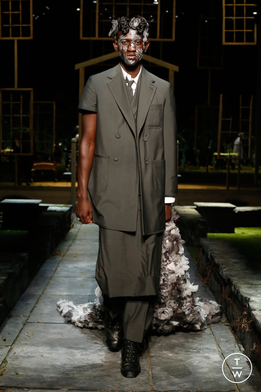 Fashion Week New York Spring/Summer 2022 look 50 from the Thom Browne collection womenswear