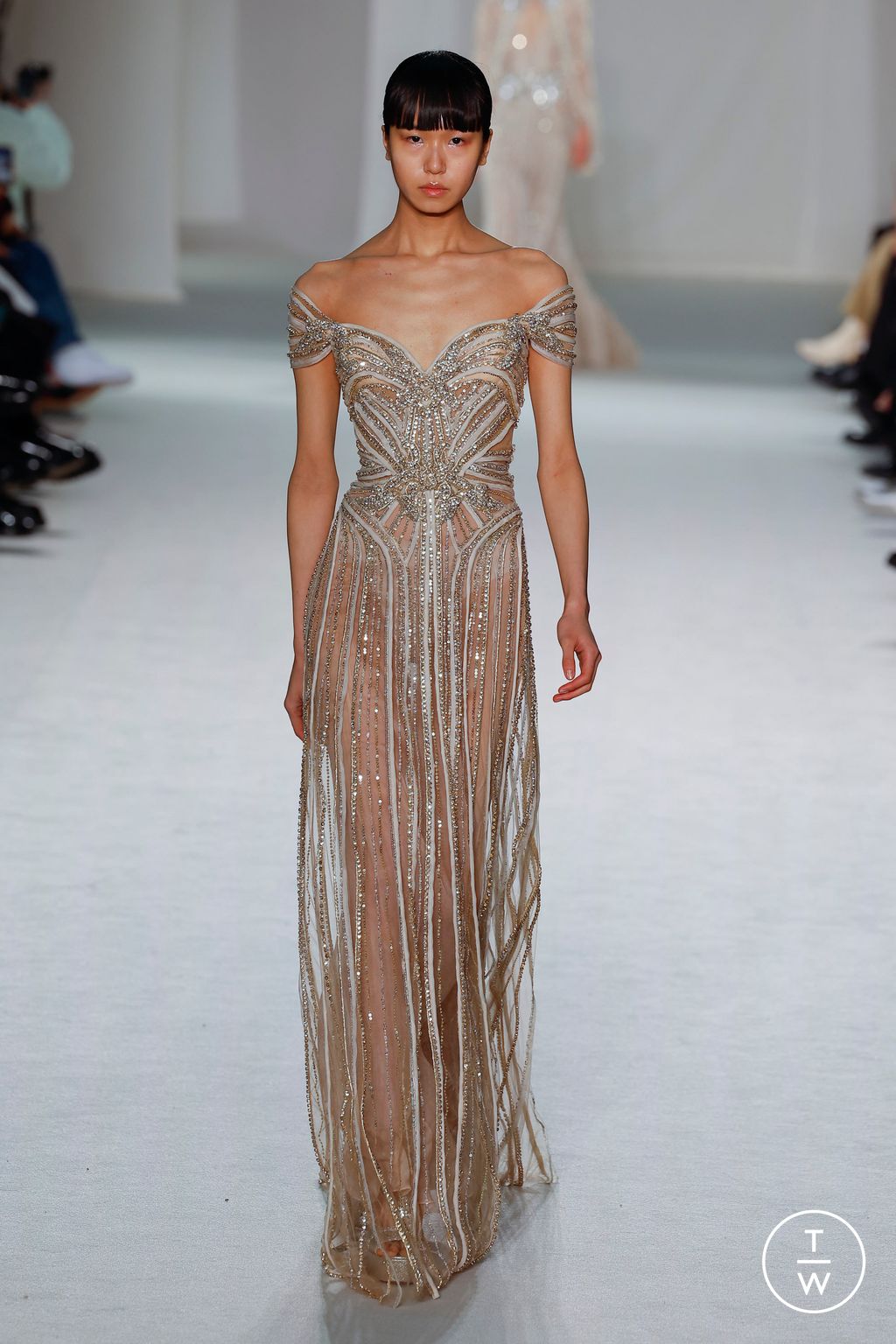 Fashion Week Paris Spring/Summer 2023 look 53 from the Elie Saab collection 高级定制