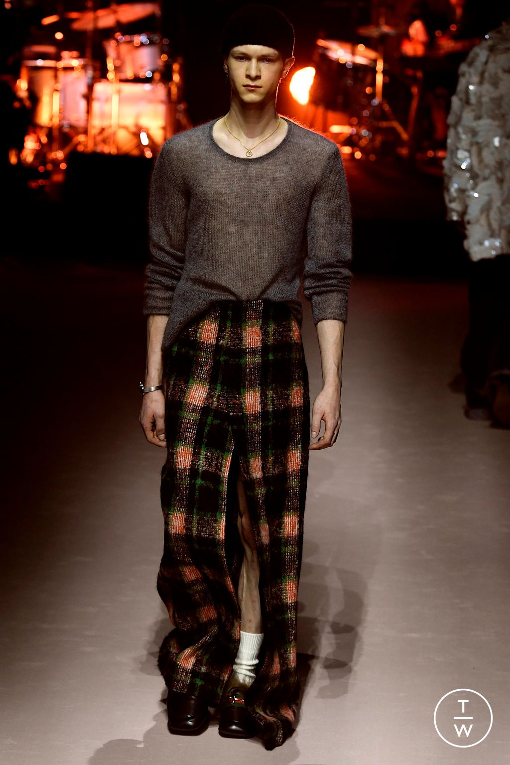 Fashion Week Milan Fall/Winter 2023 look 13 from the Gucci collection 男装