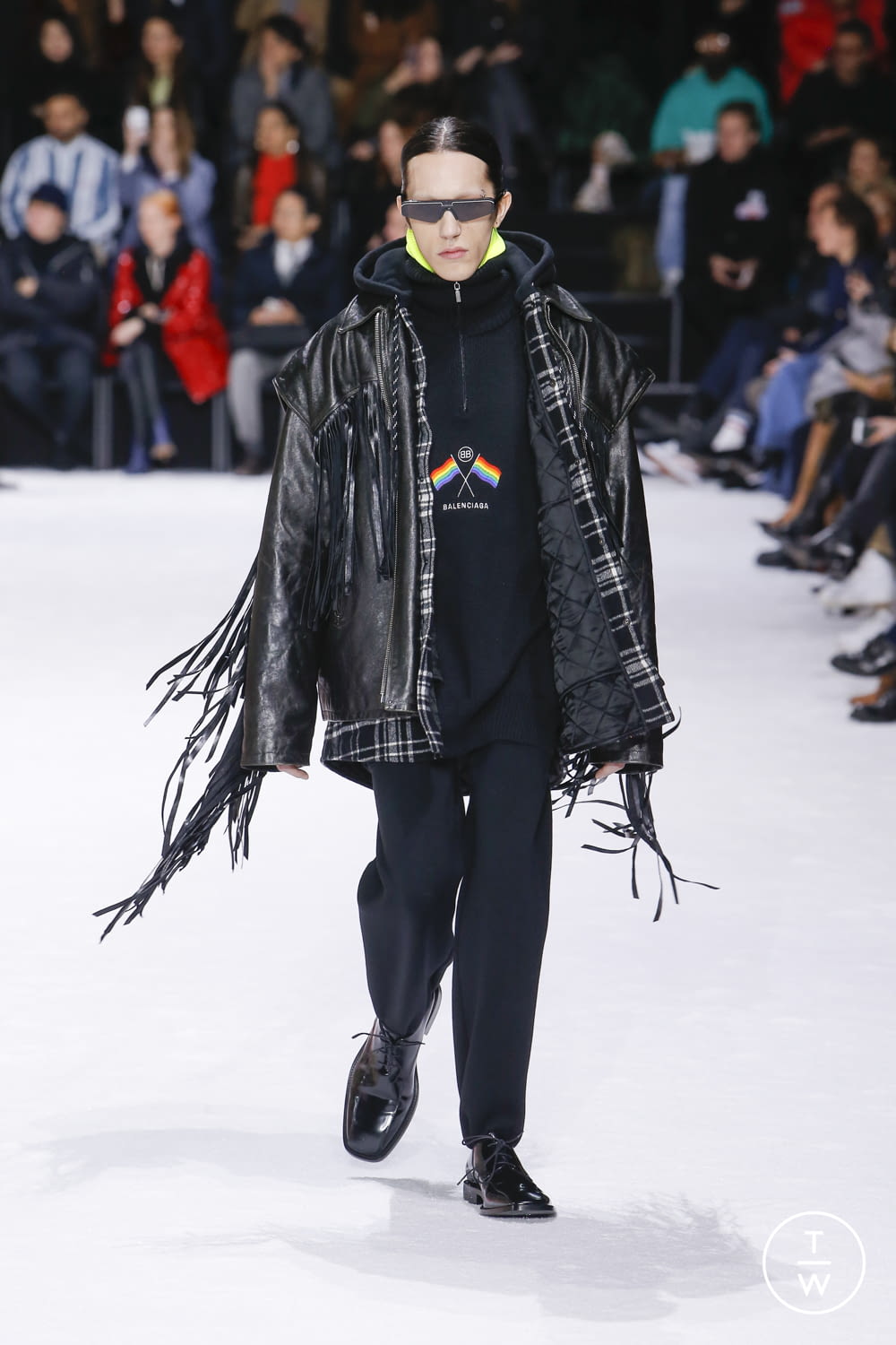 Fashion Week Paris Fall/Winter 2018 look 51 from the Balenciaga collection 女装