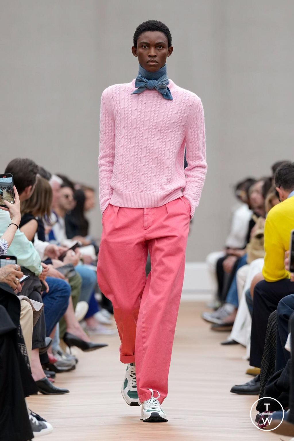 Fashion Week Paris Spring/Summer 2026 look 51 from the Dior Homme collection menswear