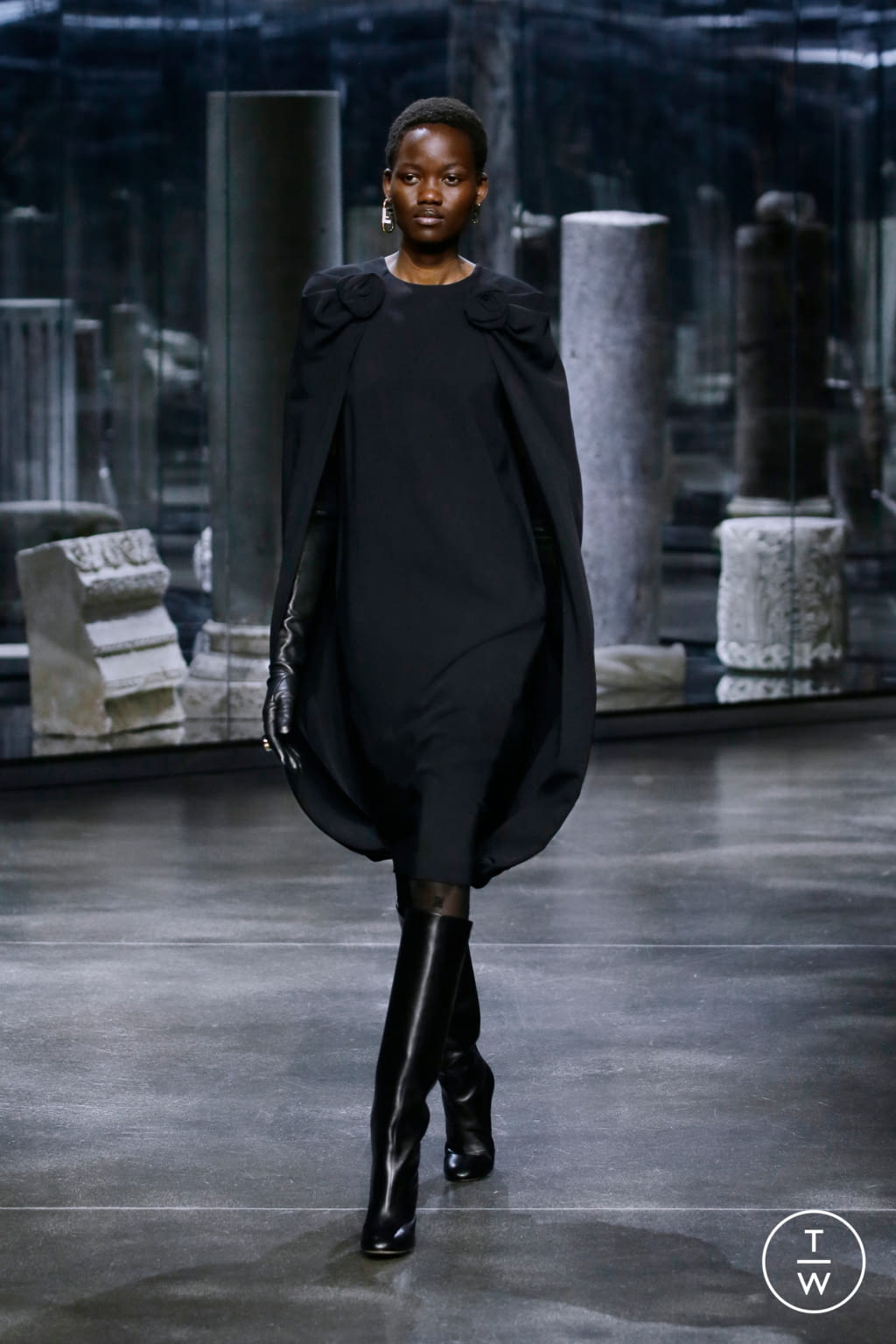 Fashion Week Milan Fall/Winter 2021 look 51 from the Fendi collection womenswear