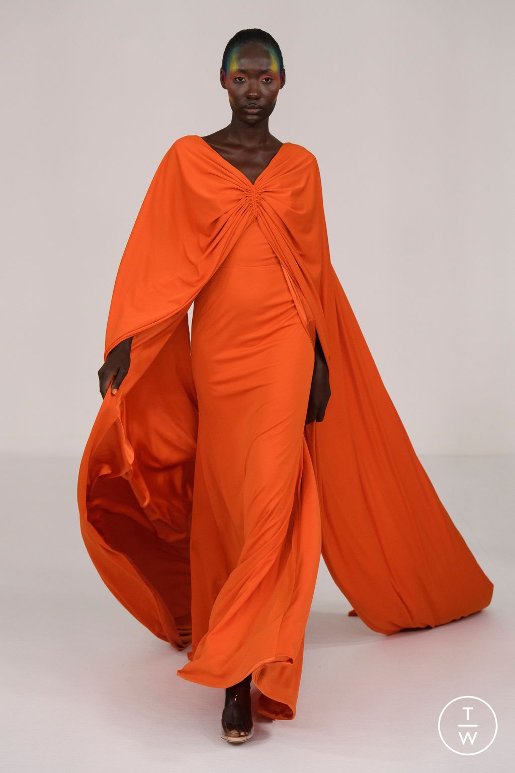 Fashion Week Paris Spring/Summer 2023 look 10 from the Alexis Mabille collection 高级定制