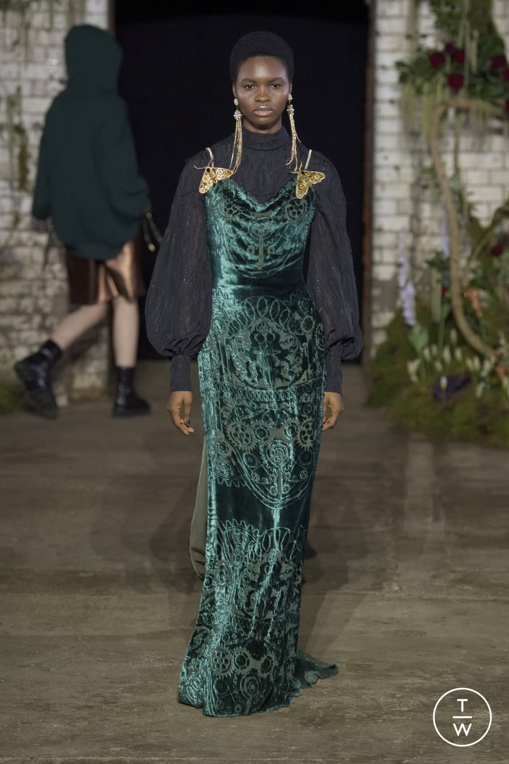 Fashion Week London Fall/Winter 2022 look 52 from the MITHRIDATE collection womenswear