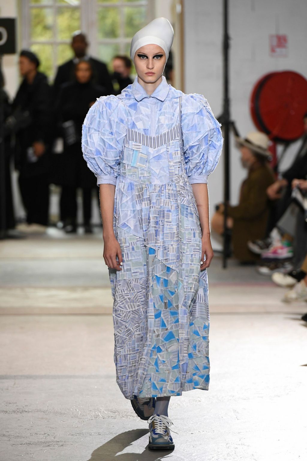 Fashion Week Paris Spring/Summer 2023 look 25 from the Anrealage collection womenswear