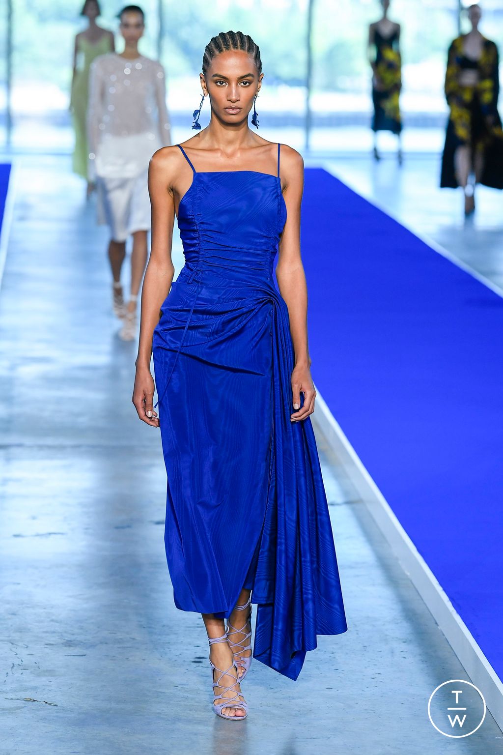 Fashion Week New York Spring/Summer 2023 look 25 de la collection Jason Wu womenswear