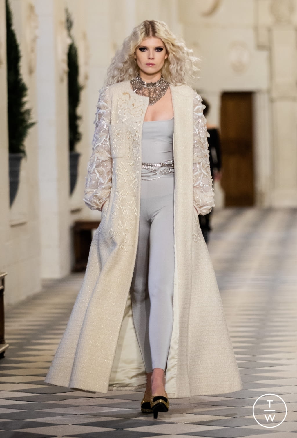 Fashion Week Paris Pre-Fall 2021 look 53 from the Chanel collection womenswear