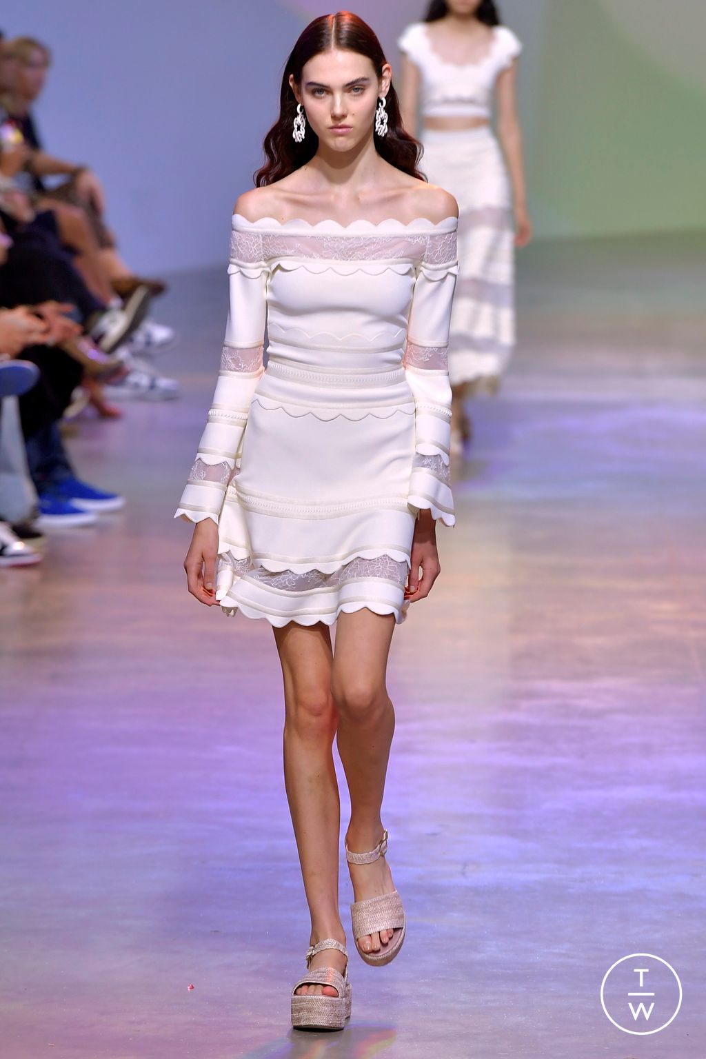 Fashion Week Paris Spring/Summer 2023 look 44 de la collection Elie Saab womenswear
