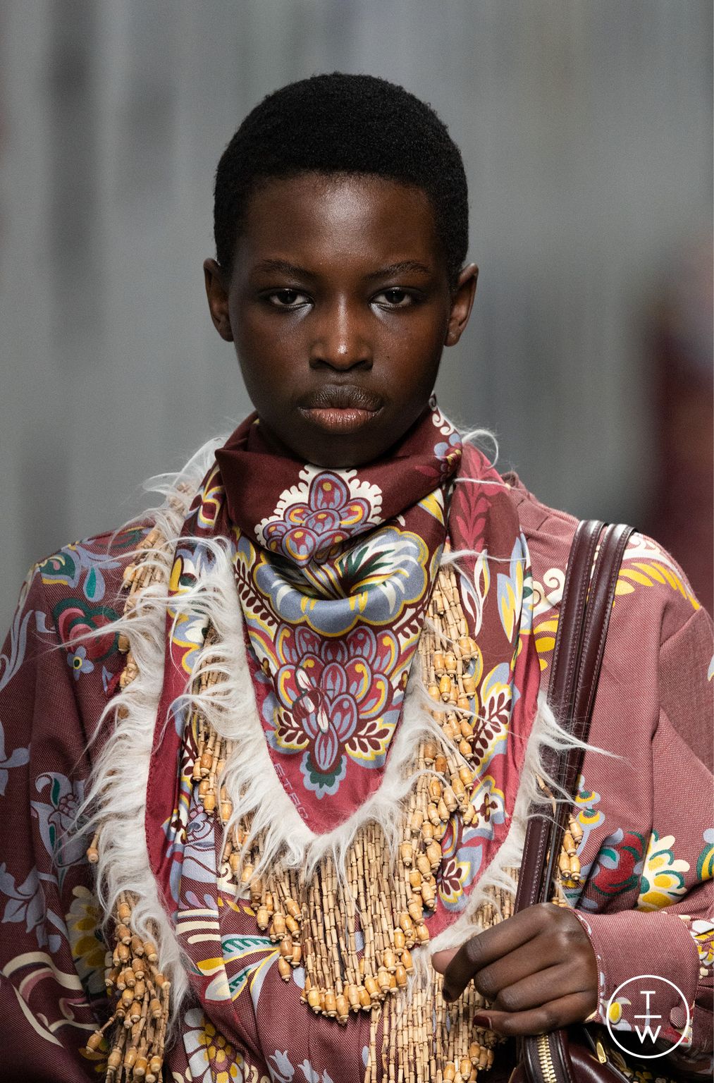 Fashion Week Milan Fall/Winter 2025 look 54 de la collection Etro womenswear accessories