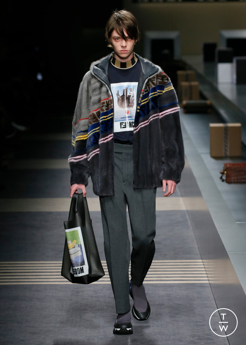Fashion Week Milan Fall/Winter 2018 look 54 from the Fendi collection menswear