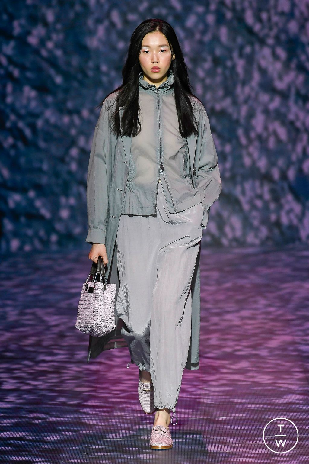 Fashion Week Milan Spring/Summer 2023 look 30 from the Emporio Armani collection womenswear