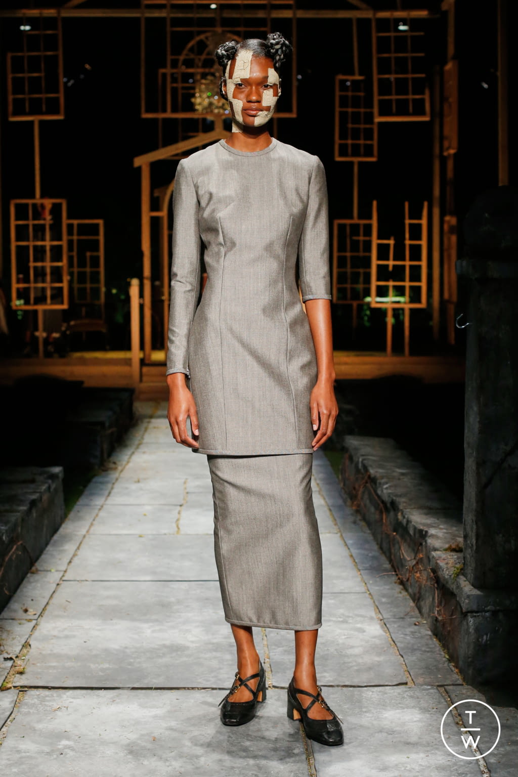 Fashion Week New York Spring/Summer 2022 look 55 from the Thom Browne collection 女装