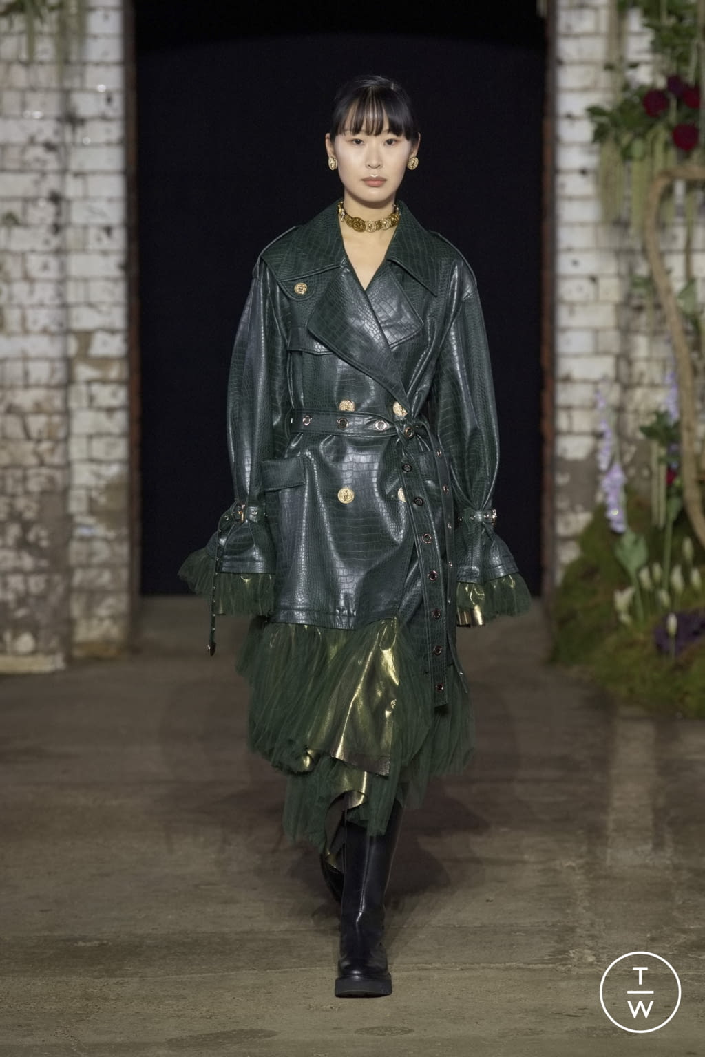 Fashion Week London Fall/Winter 2022 look 55 from the MITHRIDATE collection womenswear
