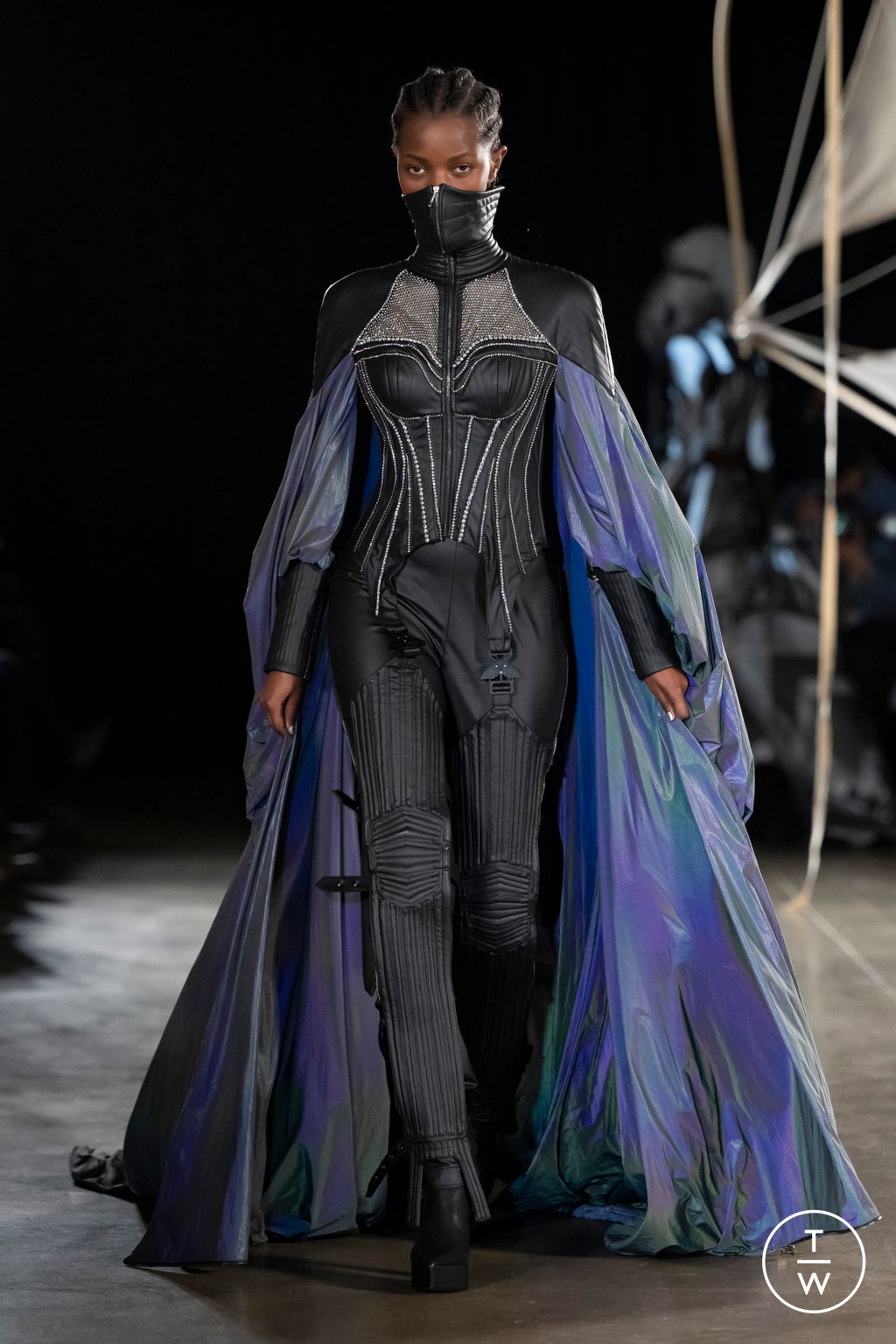 Fashion Week London Fall/Winter 2023 look 55 from the MITHRIDATE collection womenswear