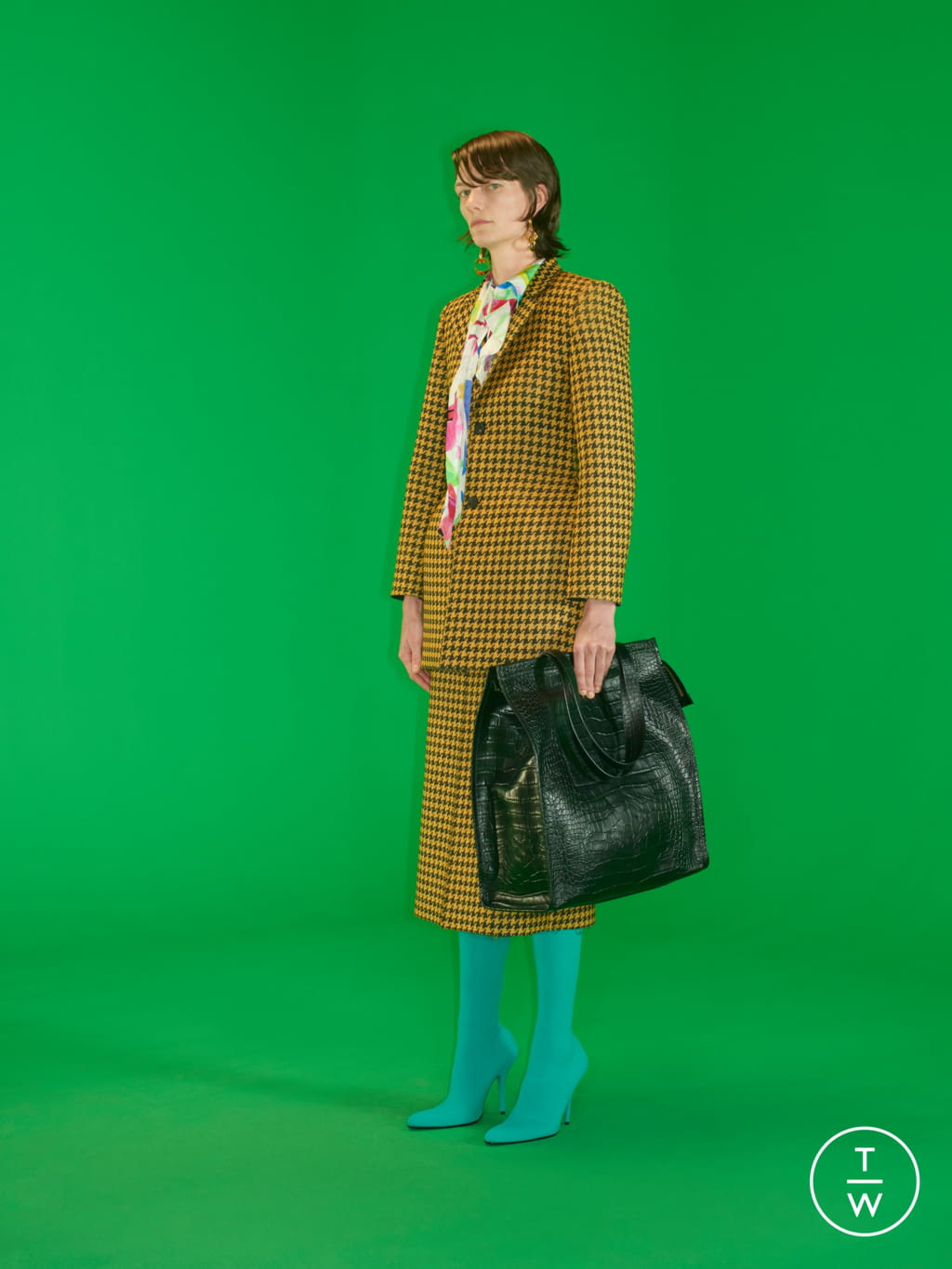 Fashion Week Paris Resort 2019 look 56 from the Balenciaga collection 女装