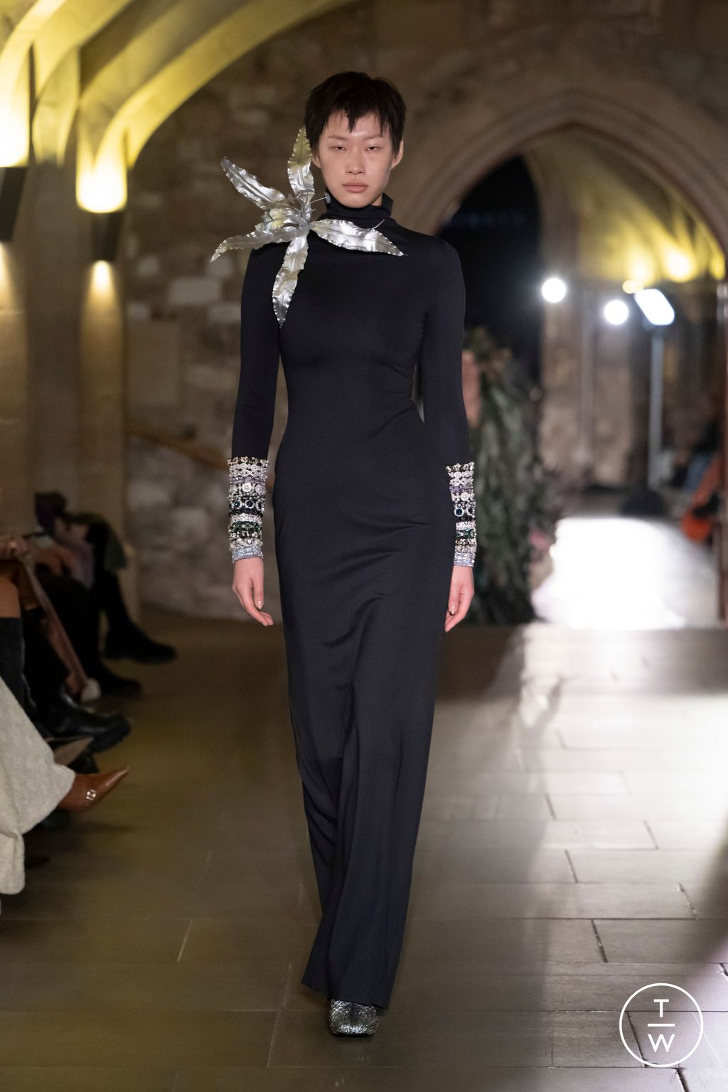 Fashion Week London Fall/Winter 2024 look 57 from the MITHRIDATE collection womenswear