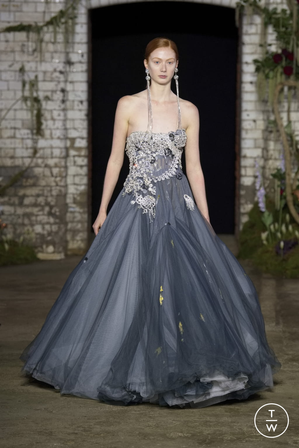 Fashion Week London Fall/Winter 2022 look 56 from the MITHRIDATE collection womenswear