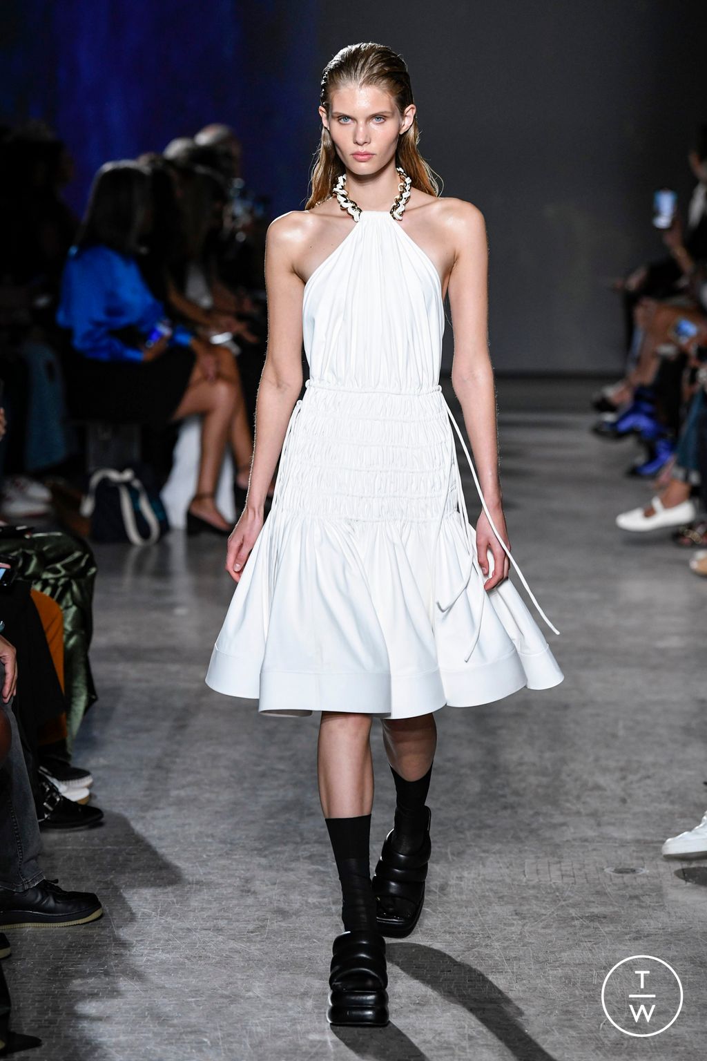 Fashion Week New York Spring/Summer 2023 look 9 from the Proenza Schouler collection womenswear