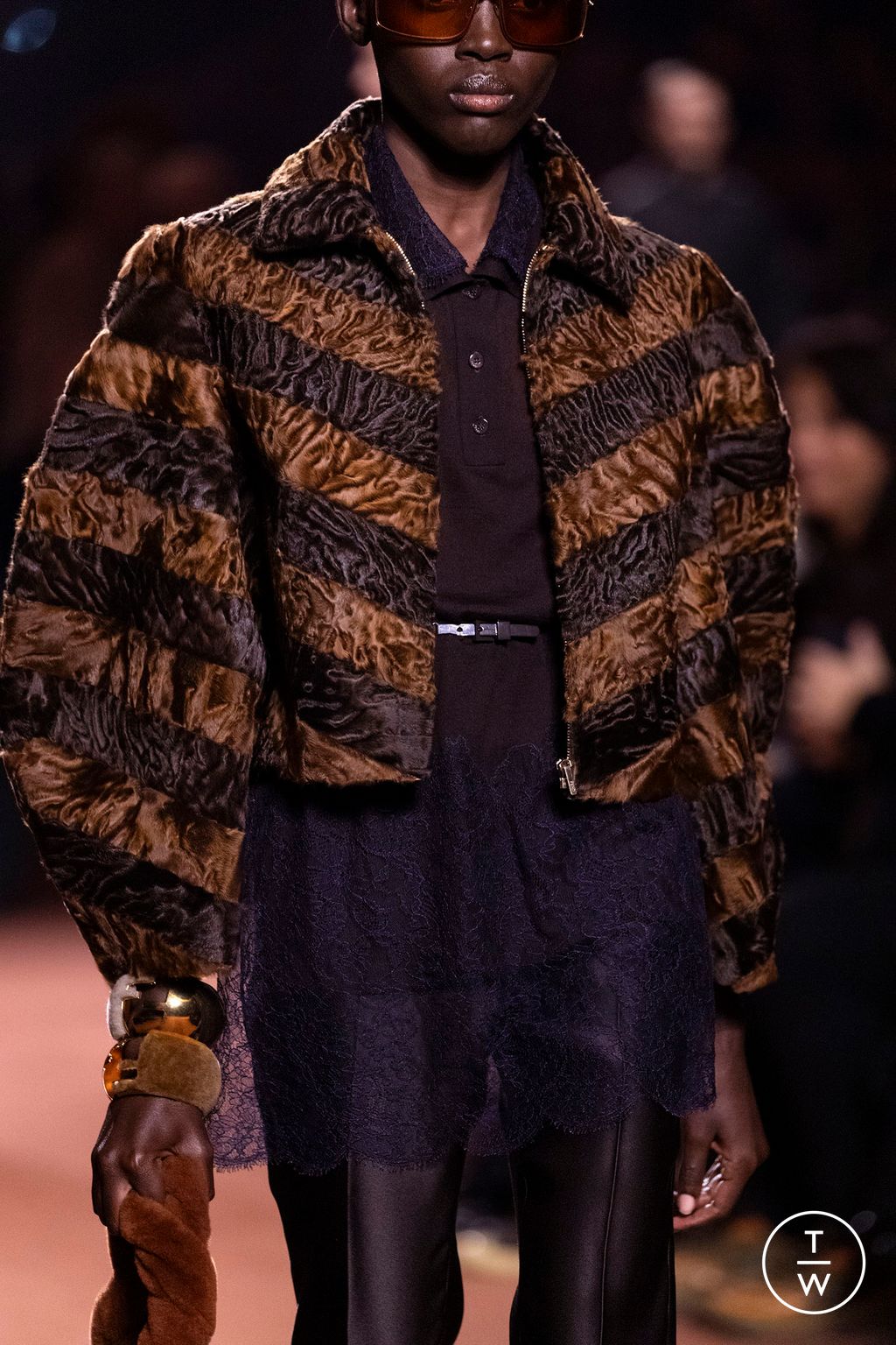 Fashion Week Milan Fall/Winter 2025 look 168 from the Fendi collection 女装配饰