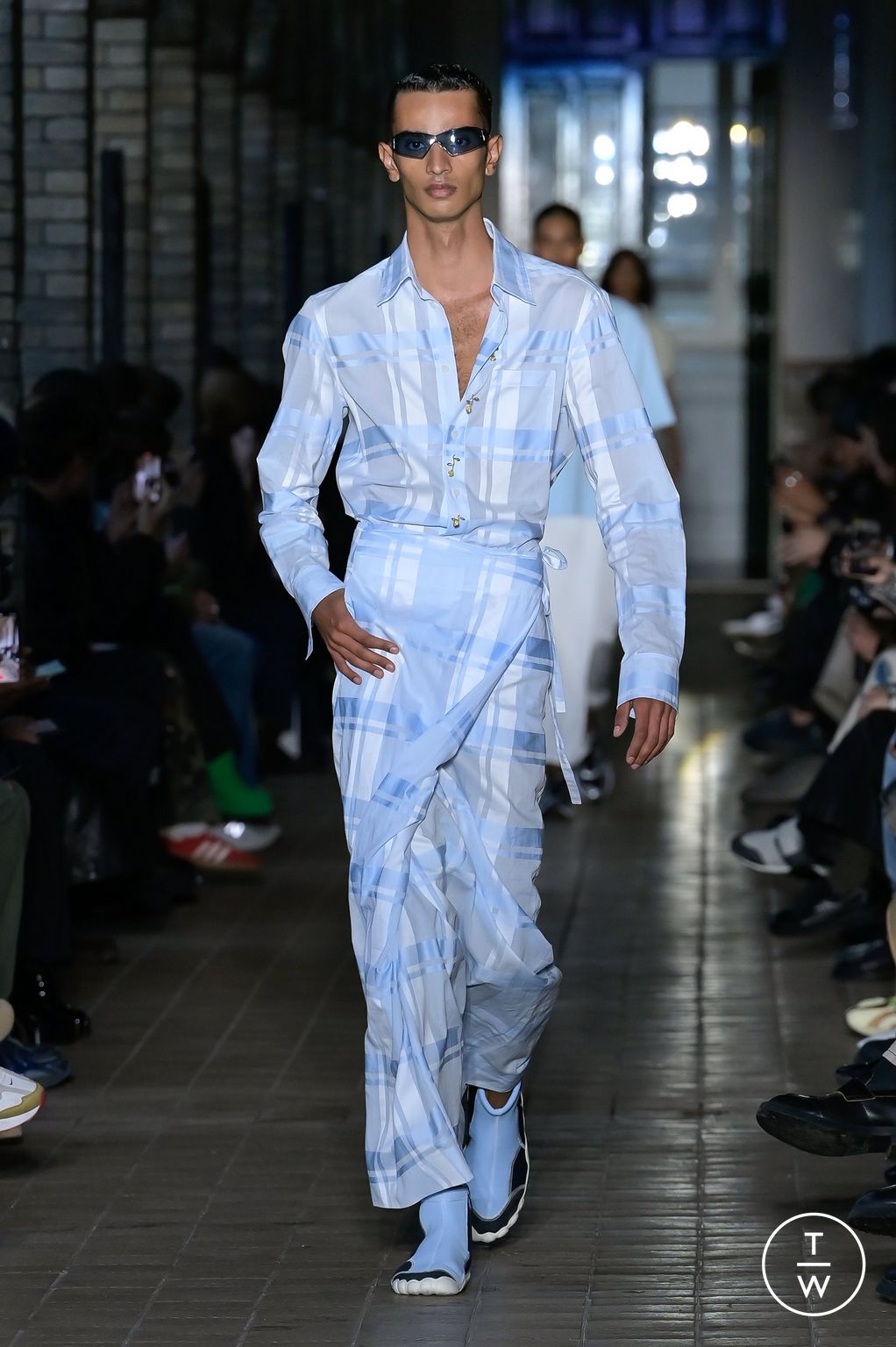 Fashion Week Paris Spring/Summer 2023 look 11 from the GmbH collection 女装
