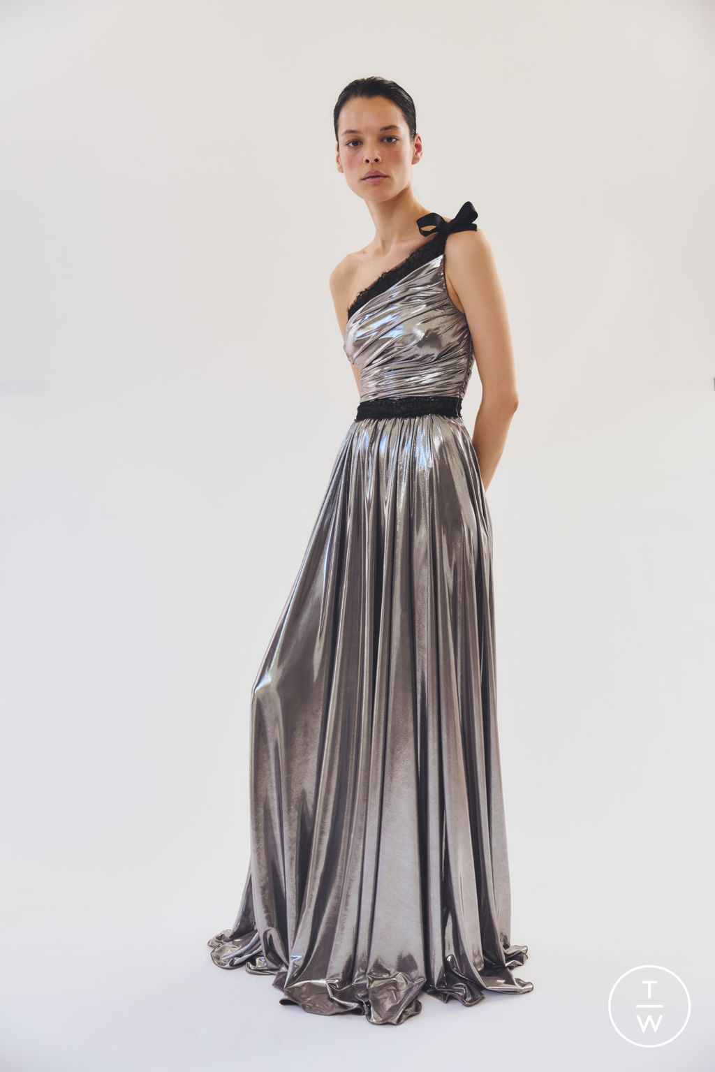 Fashion Week Paris Resort 2026 look 56 de la collection Giambattista Valli womenswear