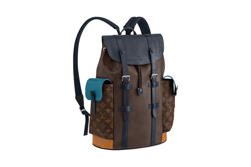 Fashion Week Paris Fall/Winter 2018 look 31 from the Louis Vuitton collection 男装配饰